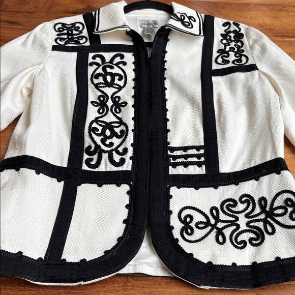 Chicos embroidered blazer - Picture 4 of 10